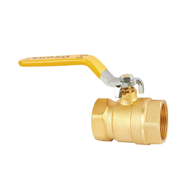 Pemasangan Nikel Berlapis 67mm Brass Gas Valve Api Berulir Dalam Keluarga